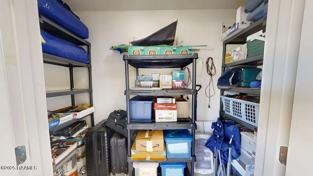 106 St Martinique Lane, Lafayette, LA 70508