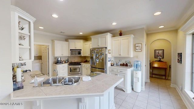 106 St Martinique Lane, Lafayette, LA 70508