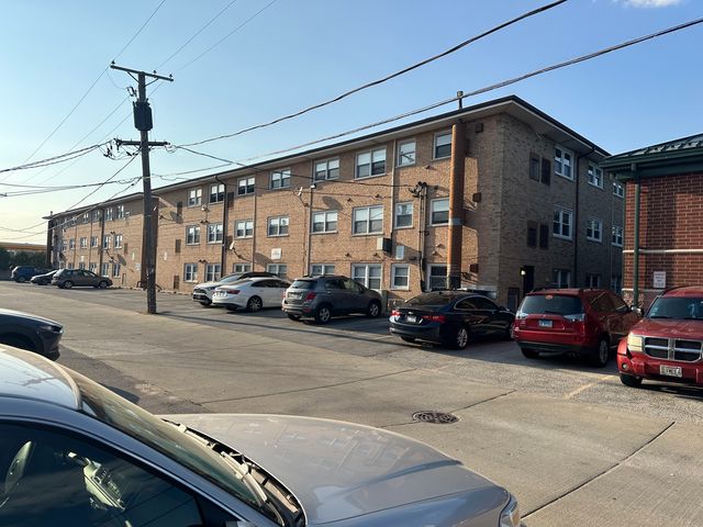 3171 W 115th Street 1N, Merrionette Park, IL 60803