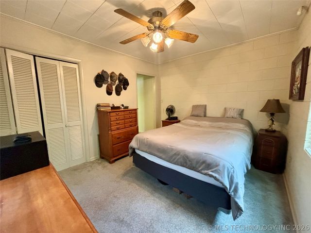 31891 E 695 Way, Wagoner, OK 74467
