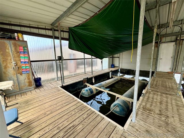 31891 E 695 Way, Wagoner, OK 74467