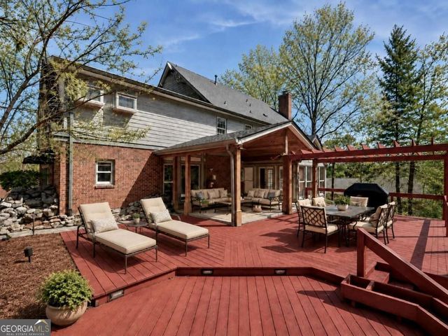 7300 Chattahoochee Bluff Drive, Atlanta, GA 30350