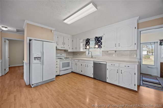 3833 Dunn Road, Eastover, NC 22312