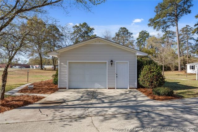 3833 Dunn Road, Eastover, NC 22312