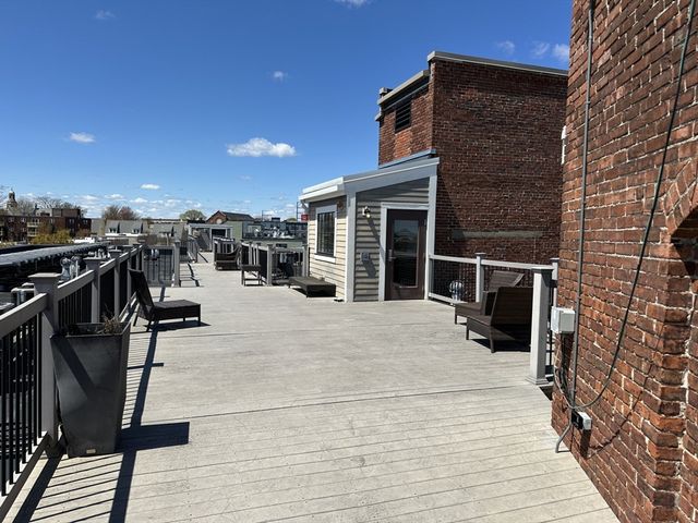 88 Gerrish Ave 217, Chelsea, MA 02150