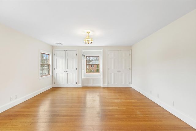 440 Wolcott St, Newton, MA 02466
