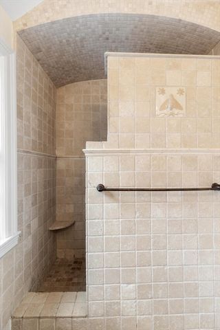 440 Wolcott St, Newton, MA 02466