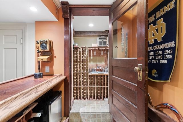 440 Wolcott St, Newton, MA 02466