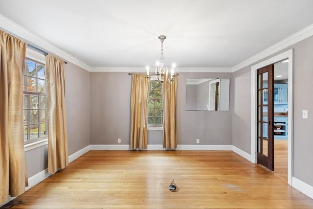 440 Wolcott St, Newton, MA 02466