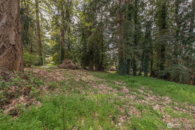 8957 188th Street SW, Edmonds, WA 98026