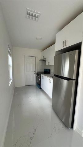 1101 NW 26TH Street, Miami, FL 33127