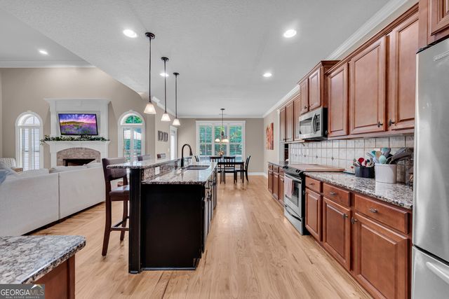 115 Creek Drive, Hull, GA 30646
