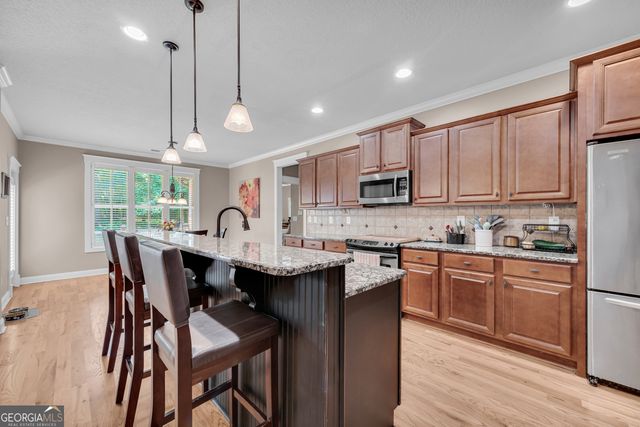 115 Creek Drive, Hull, GA 30646