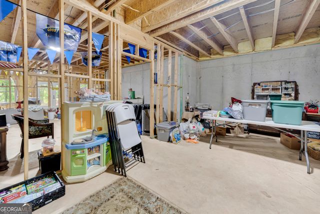 115 Creek Drive, Hull, GA 30646