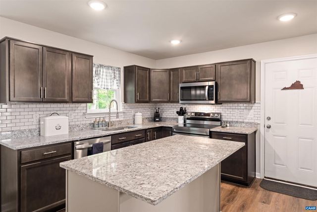 1760 HADEN MARTIN RD, Palmyra, VA 22963