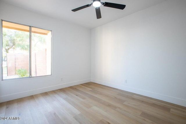 2130 W CAMINO Street 5, Mesa, AZ 85201