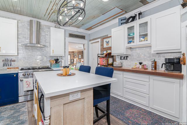 7150 Linne, Seguin, TX 78155