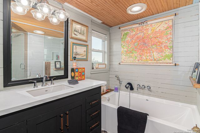 7150 Linne, Seguin, TX 78155