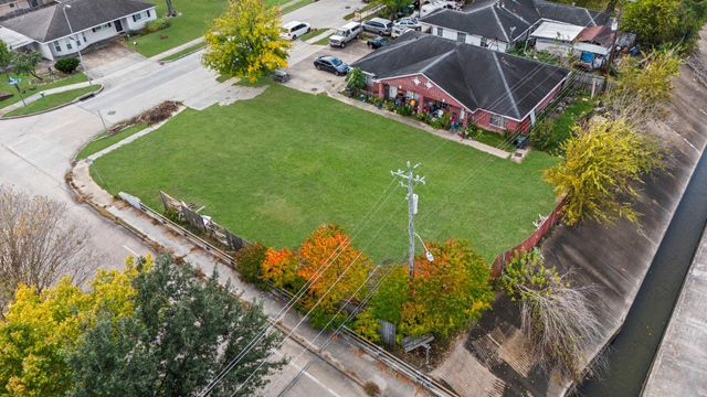 9402 Derrik Dr Drive, Houston, TX 77080