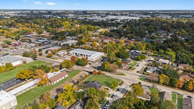 9402 Derrik Dr Drive, Houston, TX 77080