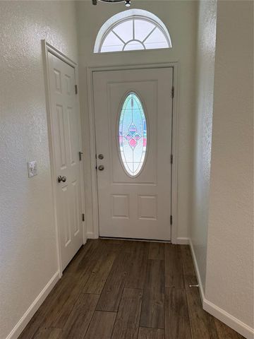 1231 Douglas Circle, Noble, OK 73068