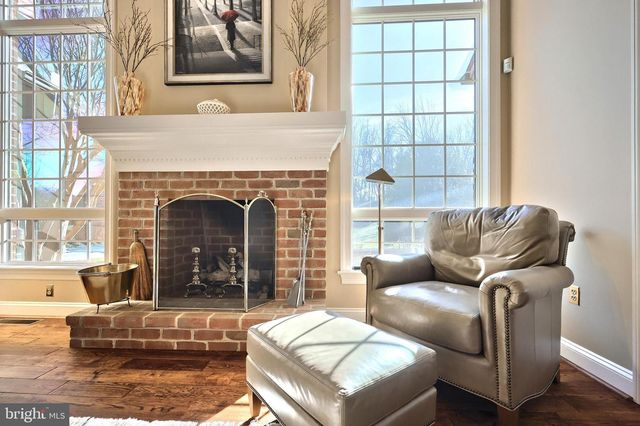 245 ORCHARD DR, Hanover, PA 17331