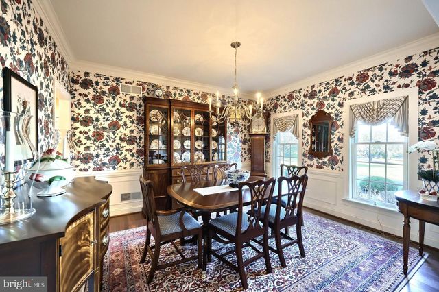 245 ORCHARD DR, Hanover, PA 17331