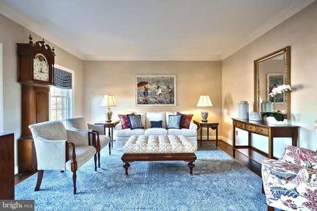 245 ORCHARD DR, Hanover, PA 17331