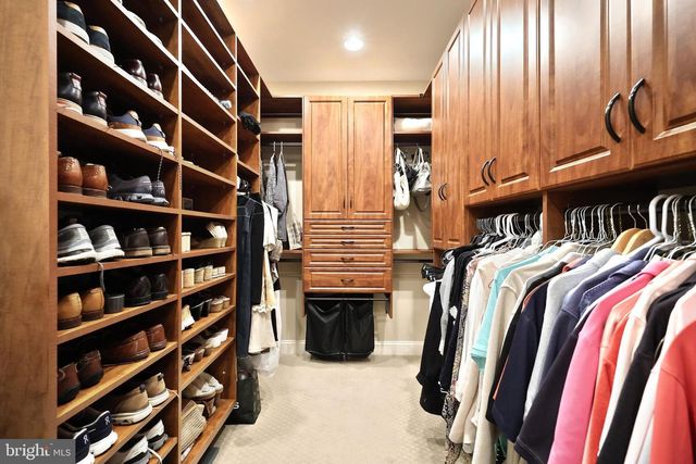 245 ORCHARD DR, Hanover, PA 17331