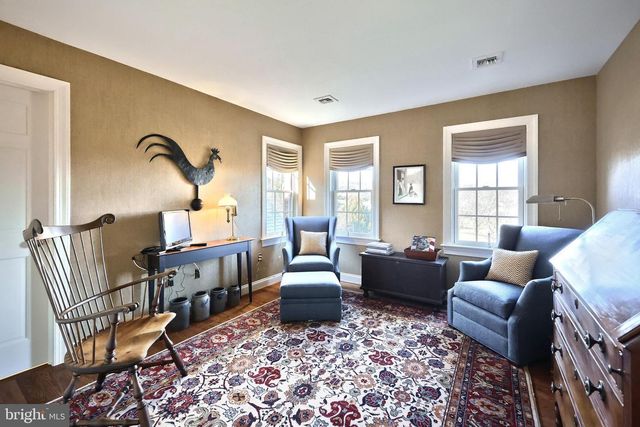 245 ORCHARD DR, Hanover, PA 17331