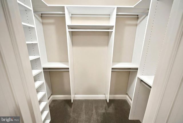 245 ORCHARD DR, Hanover, PA 17331