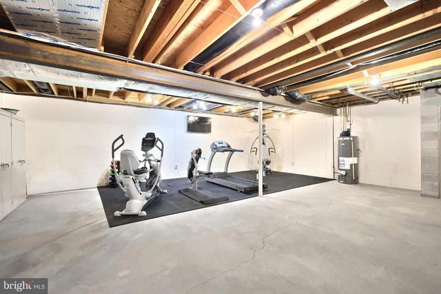 245 ORCHARD DR, Hanover, PA 17331