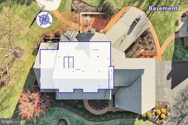 245 ORCHARD DR, Hanover, PA 17331