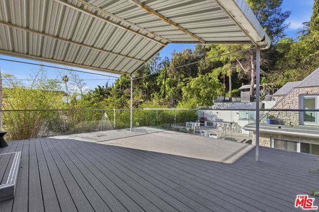 2633 N Commonwealth Avenue, Los Angeles, CA 90027