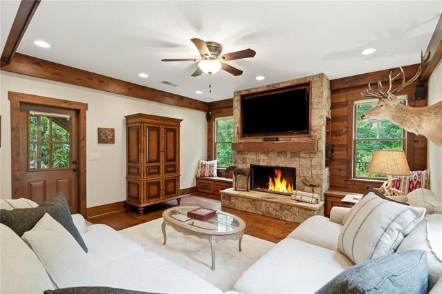 1540 Bramble Bush Way, Suwanee, GA 30024