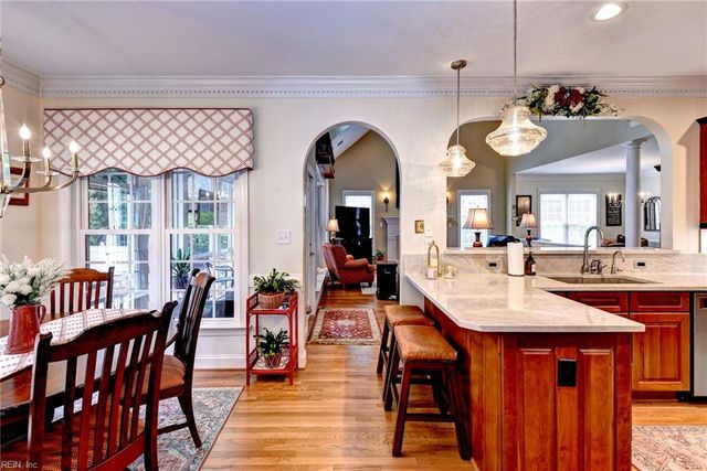 104 Nottinghamshire, Williamsburg, VA 23188