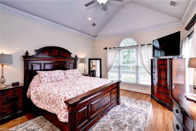 104 Nottinghamshire, Williamsburg, VA 23188