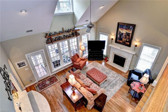 104 Nottinghamshire, Williamsburg, VA 23188