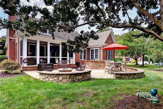 104 Nottinghamshire, Williamsburg, VA 23188