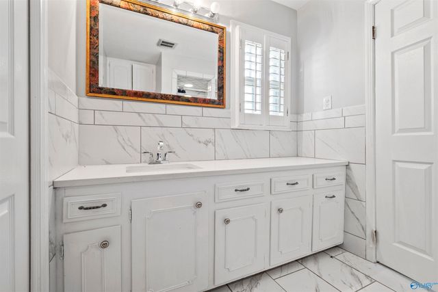 4294 US Highway 11 N, Attalla, AL 35954