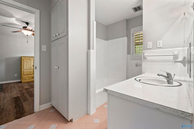 4294 US Highway 11 N, Attalla, AL 35954