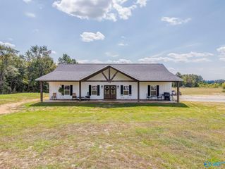412 County Road 164, Centre, AL 35960