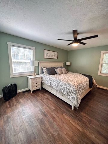 808 Parkview Drive, Harrison, AR 72601