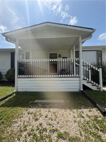 18420 S Renner Road, Olathe, KS 66062
