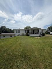 18420 S Renner Road, Olathe, KS 66062