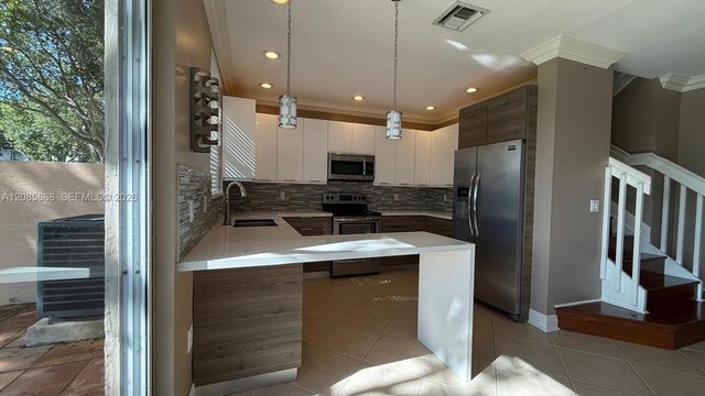 4735 SW 164th Avenue, Miramar, FL 33027