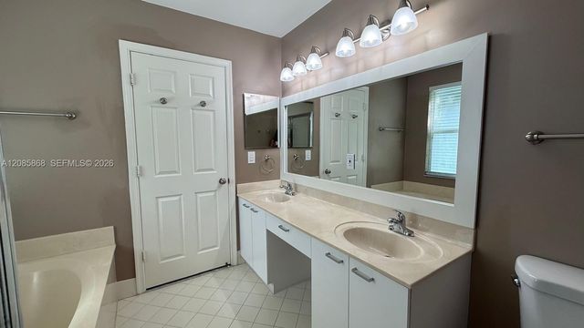 4735 SW 164th Avenue, Miramar, FL 33027
