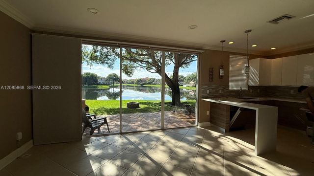 4735 SW 164th Avenue, Miramar, FL 33027