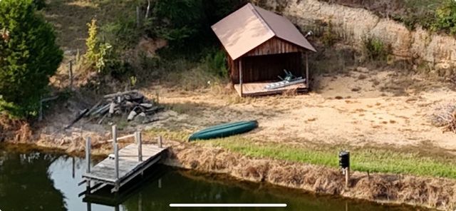 875 Waterloo Rd, Westpoint, TN 38486