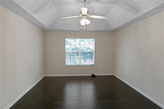 3806 Clayton Crossing Way, Ellenwood, GA 30294